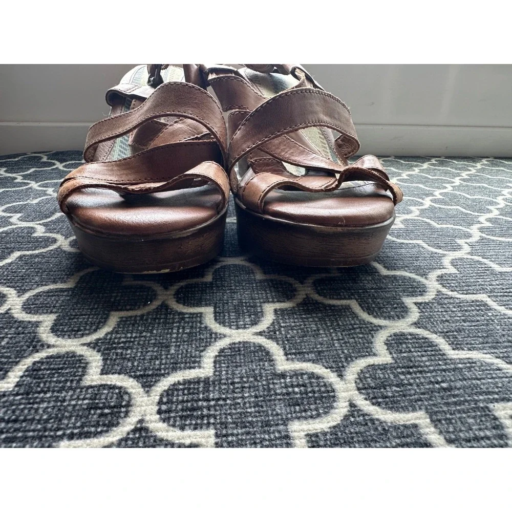 Born Leather Strappy Wedge Sandals Brown Platform Buckle Heels Womens 9M